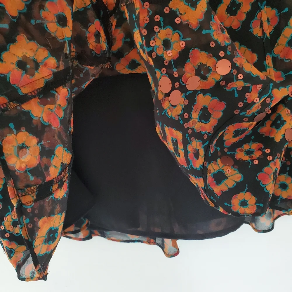 100% Silk Black Rust Print Skirt 12 Copper Sequins Ruffle Hem JONES NEW YORK EUC